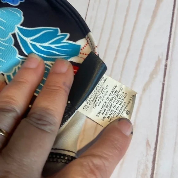 Daisy Fuenes Floral Bikini Top - Picture 6 of 7